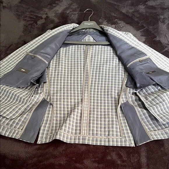 Hugo Boss Navy and Gray Checkered Blazer